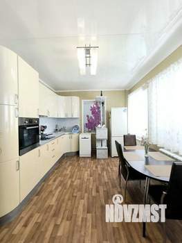 Дом 120м², 2-этажный, участок 6 сот.  