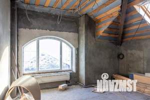 Дом 450м², 3-этажный, участок 8 сот.  