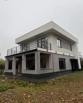 Дом 154м², 2-этажный, участок 12 сот.  