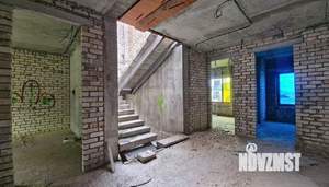 Коттедж 400м², 3-этажный, участок 9 сот.  