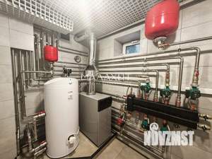 Дом 247м&sup2;, 3-этажный, участок 7 сот.  