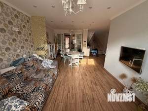 Таунхаус 240м², 4-этажный, участок 1 сот.  