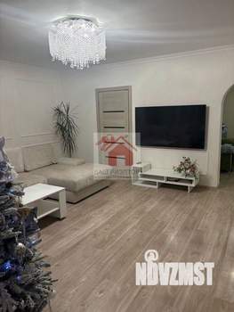 Дом 145м², 2-этажный, участок 3 сот.  