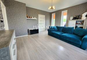 Дом 177м², 3-этажный, участок 4 сот.  