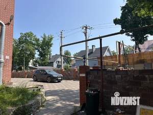 Дом 220м², 2-этажный, участок 6 сот.  
