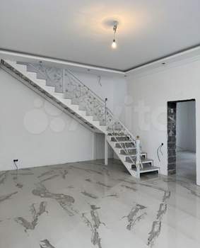 Дом 182м², 2-этажный, участок 4 сот.  