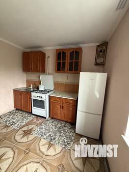 Дом 100м², 2-этажный, участок 7 сот.  