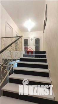 Дом 300м², 3-этажный, участок 7 сот.  