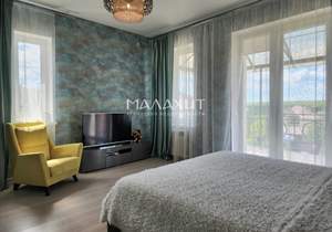 Дом 177м², 3-этажный, участок 4 сот.  