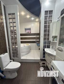 Дом 240м², 2-этажный, участок 5 сот.  