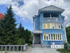 Коттедж 350м², 3-этажный, участок 8 сот.  