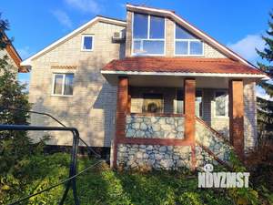 Коттедж 220м², 2-этажный, участок 10 сот.  