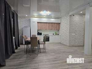 Коттедж 398м&sup2;, 3-этажный, участок 7 сот.  