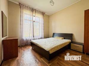 Дом 291м², 3-этажный, участок 12 сот.  