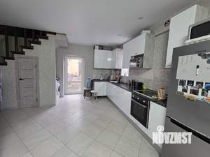 Коттедж 83м², 2-этажный, участок 3 сот.  