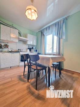 Дом 186м², 3-этажный, участок 10 сот.  