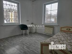 Дом 170м², 3-этажный, участок 1 сот.  