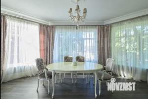 Коттедж 320м², 3-этажный, участок 13 сот.  