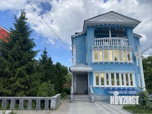 Коттедж 350м², 3-этажный, участок 8 сот.  