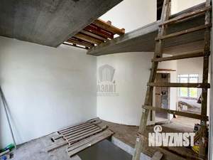 Дом 389м², 4-этажный, участок 12 сот.  