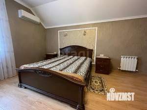 Дом 330м², 3-этажный, участок 9 сот.  