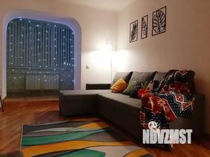 1-к квартира, посуточно, 37м2, 8/16 этаж