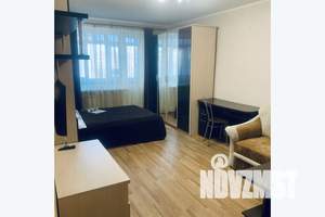 1-к квартира, посуточно, 32м2, 8/9 этаж