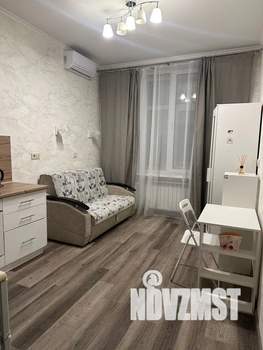 Студия квартира, посуточно, 20м2, 1/3 этаж