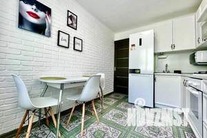 1-к квартира, посуточно, 37м2, 2/3 этаж
