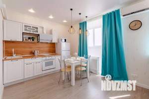 1-к квартира, посуточно, 35м2, 1/1 этаж