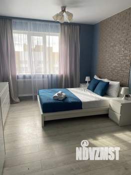 1-к квартира, посуточно, 64м2, 1/1 этаж