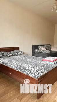 1-к квартира, посуточно, 40м2, 2/9 этаж