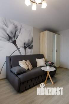1-к квартира, посуточно, 42м2, 9/27 этаж