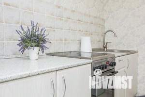 1-к квартира, посуточно, 35м2, 2/25 этаж
