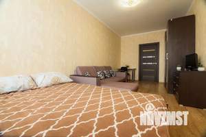 1-к квартира, посуточно, 43м2, 11/18 этаж
