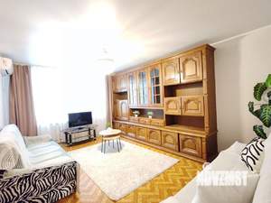 2-к квартира, посуточно, 55м2, 1/1 этаж