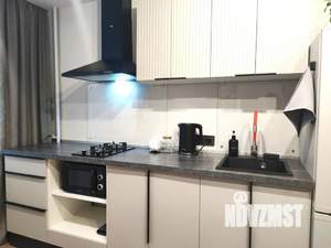 3-к квартира, посуточно, 60м2, 3/12 этаж