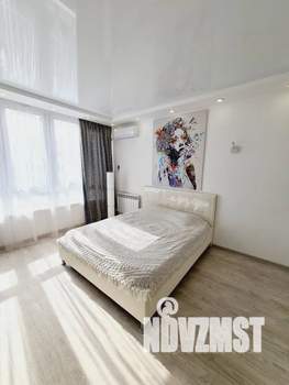1-к квартира, посуточно, 40м2, 10/24 этаж