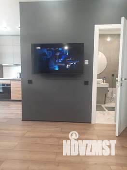 Студия квартира, посуточно, 40м2, 10/18 этаж