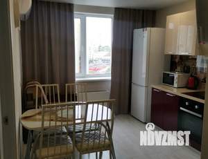 2-к квартира, посуточно, 41м2, 7/18 этаж