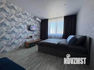 1-к квартира, посуточно, 42м2, 9/16 этаж