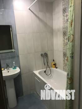 Студия квартира, посуточно, 37м2, 13/25 этаж