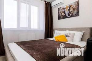 1-к квартира, посуточно, 42м2, 21/27 этаж