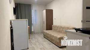 Студия квартира, посуточно, 20м2, 1/3 этаж