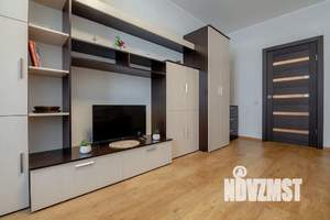 1-к квартира, посуточно, 42м2, 11/18 этаж