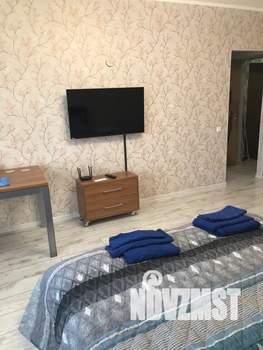 1-к квартира, посуточно, 45м2, 13/16 этаж