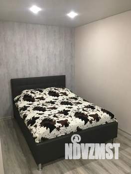 1-к квартира, посуточно, 33м2, 6/9 этаж