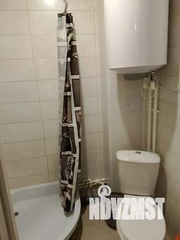 Студия квартира, посуточно, 25м2, 1/3 этаж