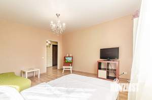 1-к квартира, посуточно, 50м2, 1/1 этаж