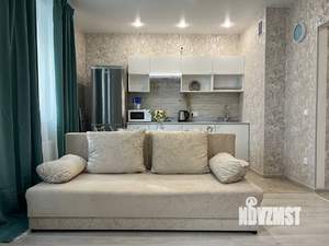 Студия квартира, посуточно, 35м2, 7/25 этаж